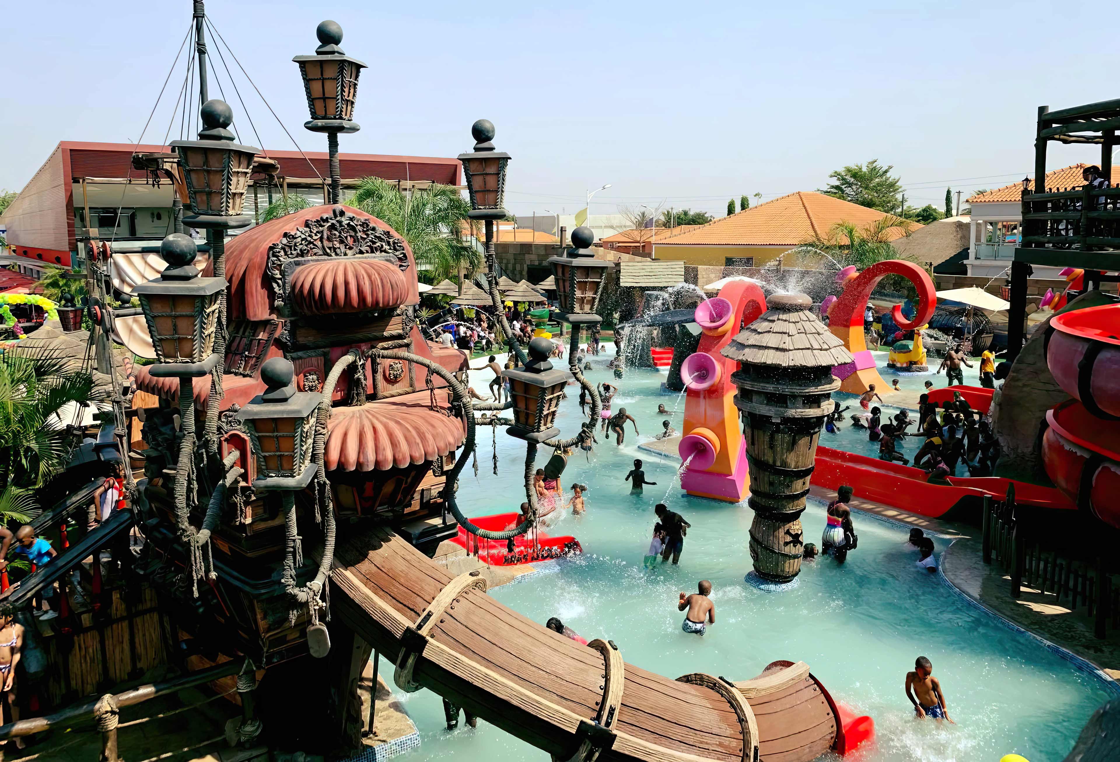 construcción de piscinas con diseño tropical o exótico construcción de piscinas tematizadas